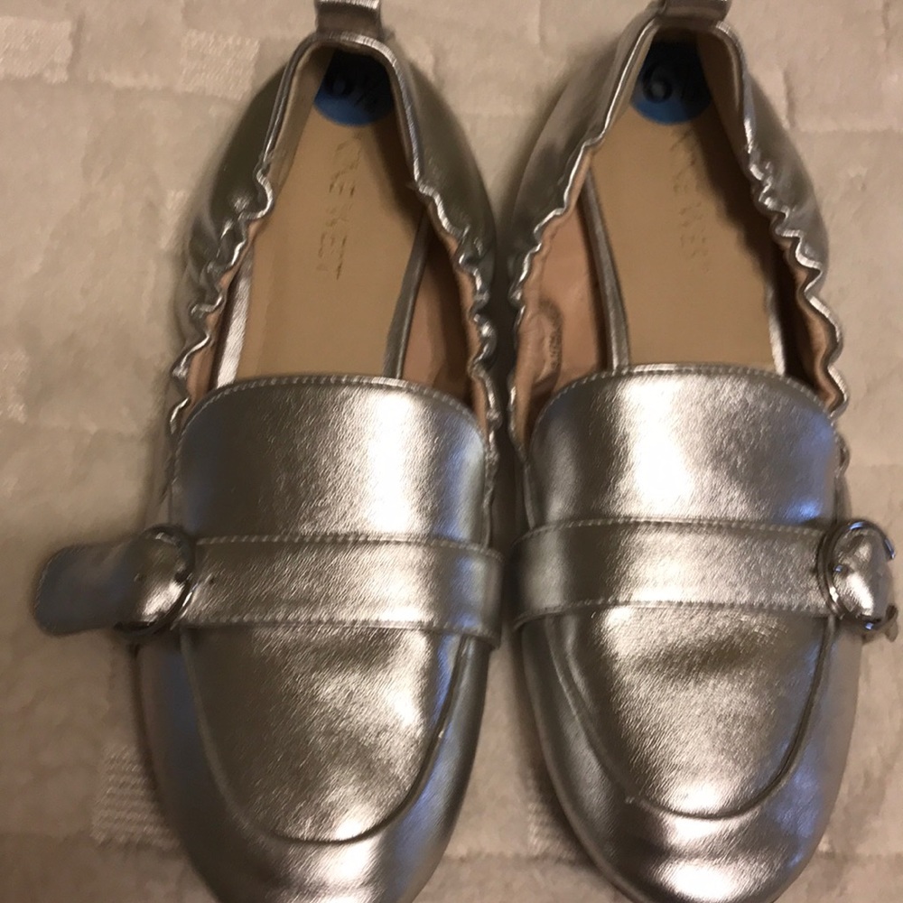 Like new flats